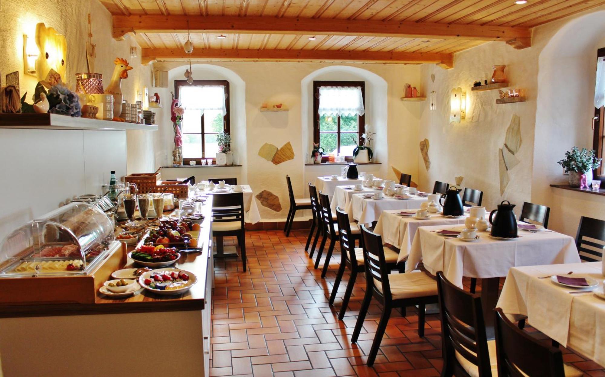 Hotel Folklorehof شيمنيتز المظهر الخارجي الصورة